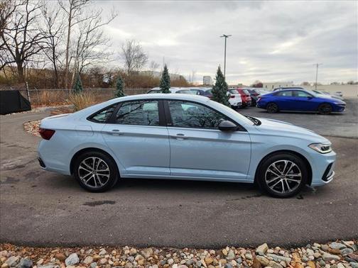 2025 Volkswagen Jetta 1.5T Sport