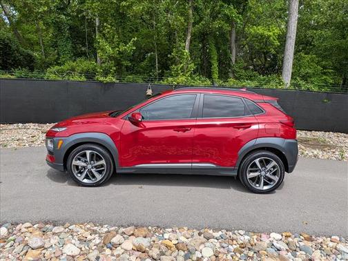 Pulse Red 2021 Hyundai KONA Limited