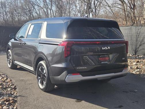 2025 Kia Carnival Hybrid LXS