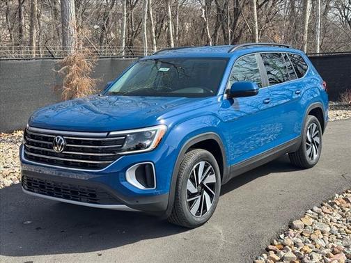 2025 Volkswagen Atlas 2.0T SE