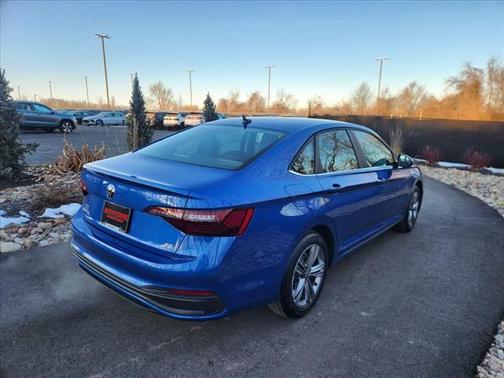 2024 Volkswagen Jetta 1.5T SE