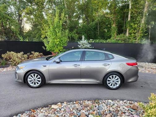 2018 Kia Optima EX