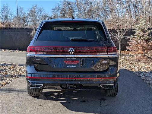 2025 Volkswagen Atlas 2.0T SEL Premium R-Line