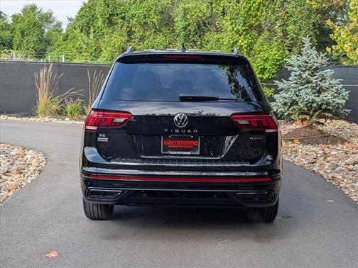 2022 Volkswagen Tiguan 2.0T SE R-Line Black