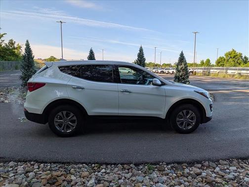 Frost White Pearl 2016 Hyundai Santa Fe Sport 2.4L