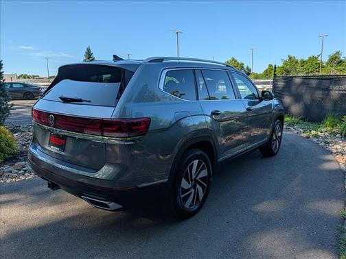 Platinum Gray Metallic 2025 Volkswagen Atlas 2.0T SEL