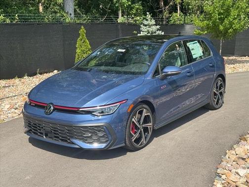 2025 Volkswagen Golf GTI 2.0T SE