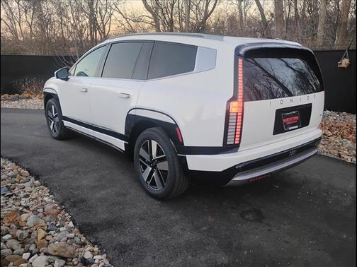 2026 Hyundai IONIQ 9 SEL