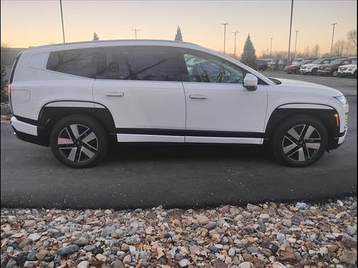 2026 Hyundai IONIQ 9 SEL