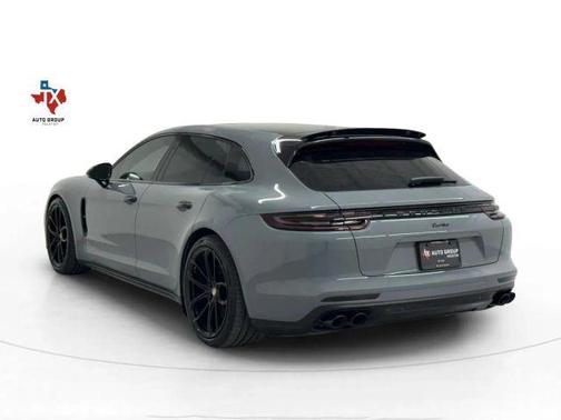 2018 Porsche Panamera Turbo