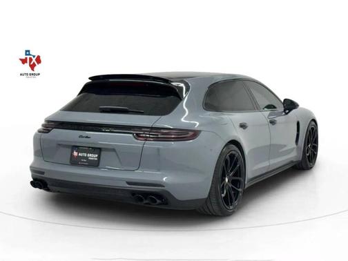 2018 Porsche Panamera Turbo