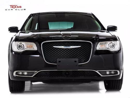 2021 Chrysler 300 Touring