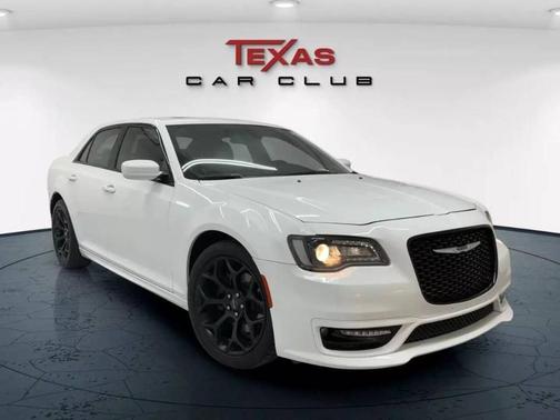2020 Chrysler 300 S