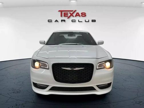 2020 Chrysler 300 S