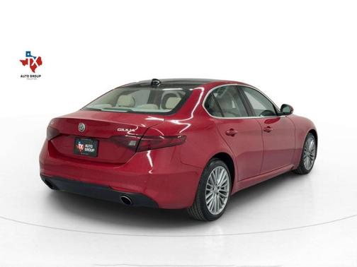 2017 Alfa Romeo Giulia Ti