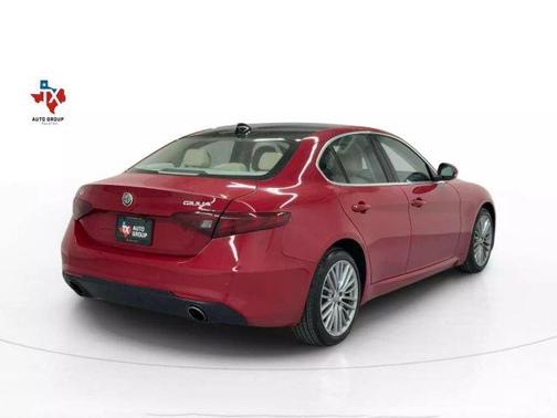 2017 Alfa Romeo Giulia Ti