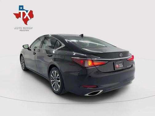 2023 Lexus ES 350 Base
