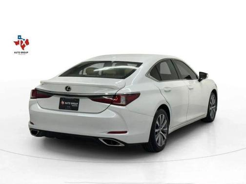 2019 Lexus ES 350 