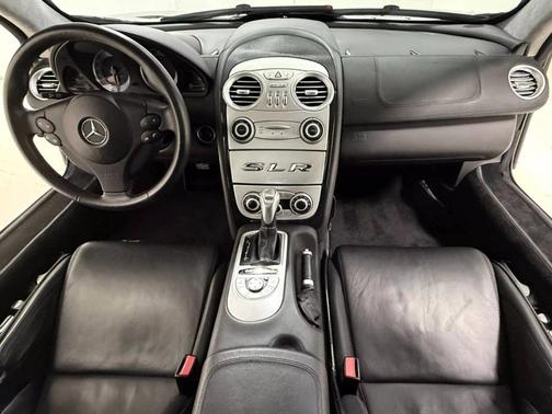 2006 Mercedes-Benz SLR McLaren Base