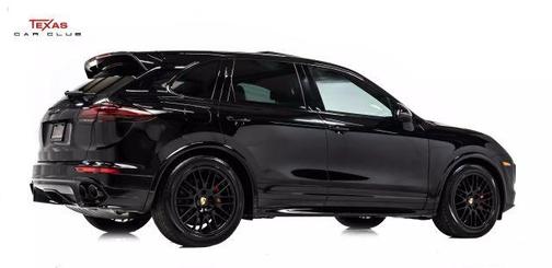 2016 Porsche Cayenne GTS