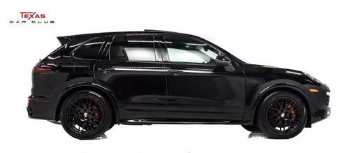 2016 Porsche Cayenne GTS