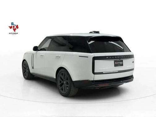 2023 Land Rover Range Rover P530 SE