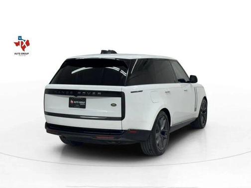 2023 Land Rover Range Rover P530 SE