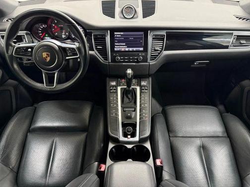 2018 Porsche Macan S