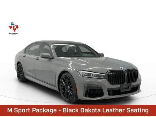 2022 BMW 740 i
