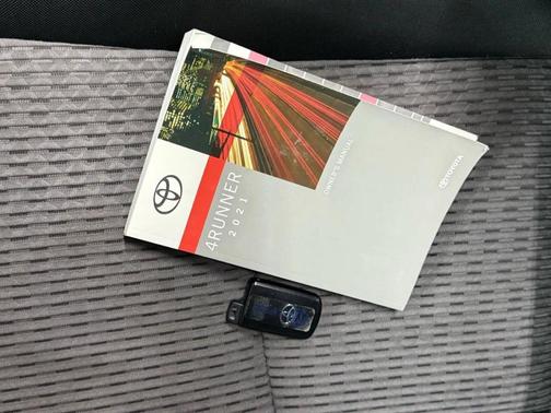 2021 Toyota 4Runner SR5