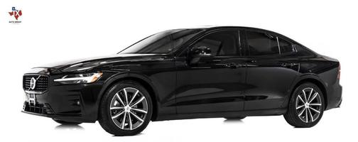 2022 Volvo S60 B5 Momentum