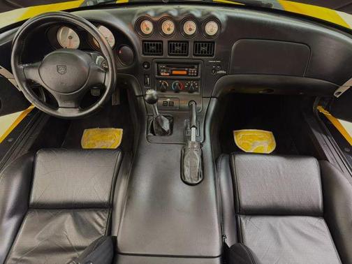 2001 Dodge Viper RT-10