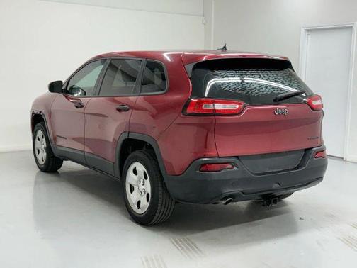 2014 Jeep Cherokee Sport
