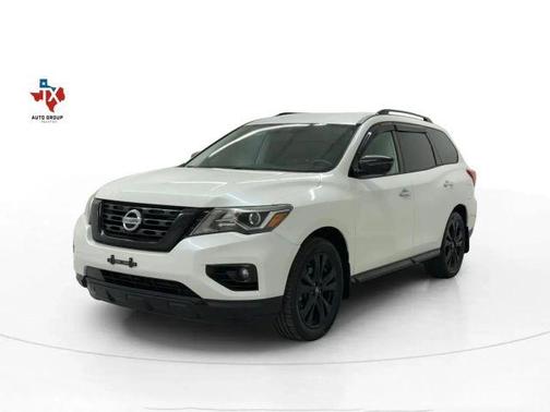 2018 Nissan Pathfinder SL