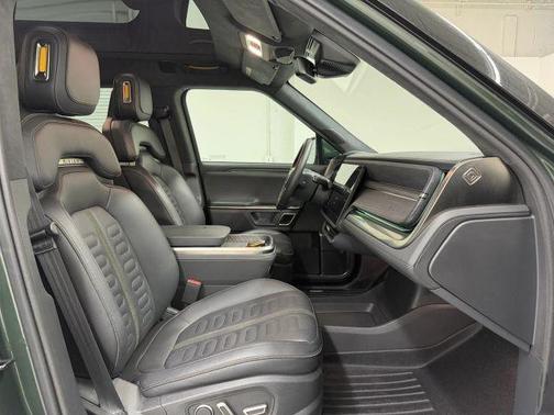Green 2024 Rivian R1S DUAL LARGE