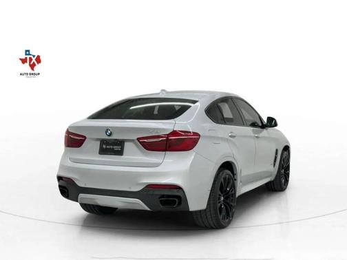 White 2019 BMW X6 xDrive50i