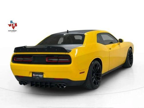 2017 Dodge Challenger R/T 392