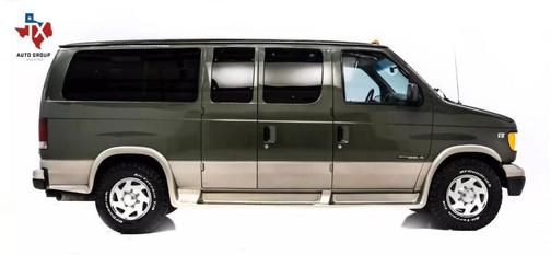 2002 Ford E350 Super Duty XL