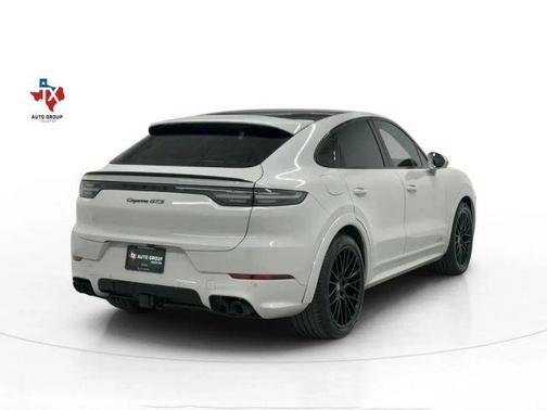 2021 Porsche Cayenne GTS