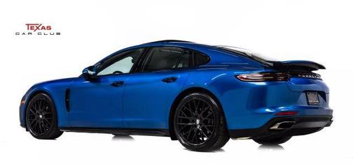 2018 Porsche Panamera S