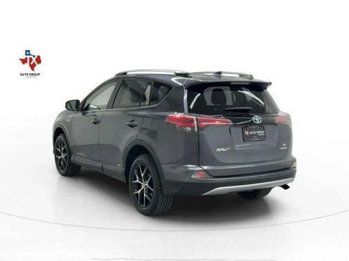 2017 Toyota RAV4 Hybrid SE