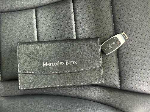 2021 Mercedes-Benz C-Class C 300