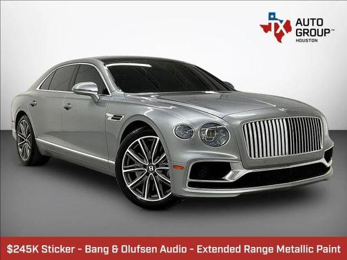 Silver 2021 Bentley Flying Spur V8