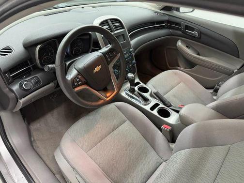 2015 Chevrolet Malibu 1LS