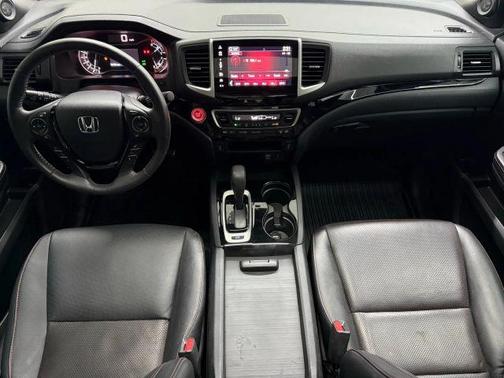2017 Honda Ridgeline Black Edition