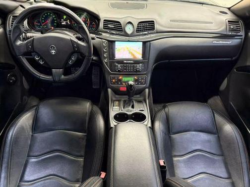 2016 Maserati GranTurismo Base