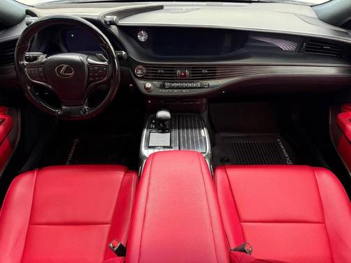 2018 Lexus LS 500 
