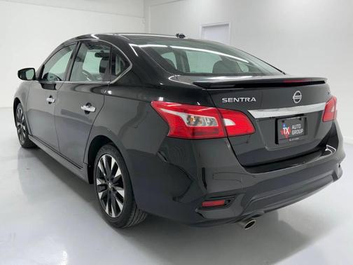 2019 Nissan Sentra SR