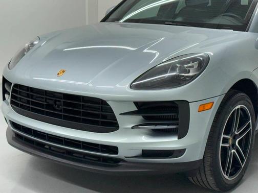 2020 Porsche Macan S