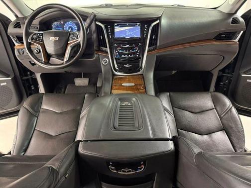 2020 Cadillac Escalade ESV Premium Luxury